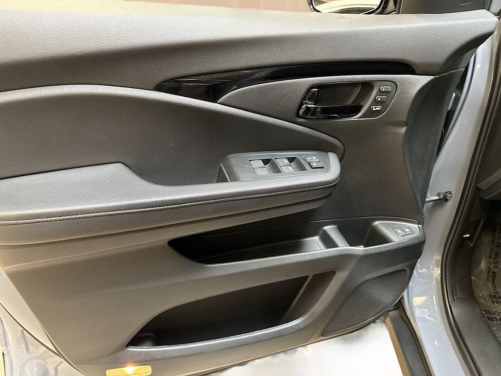 2023 Honda Passport Elite