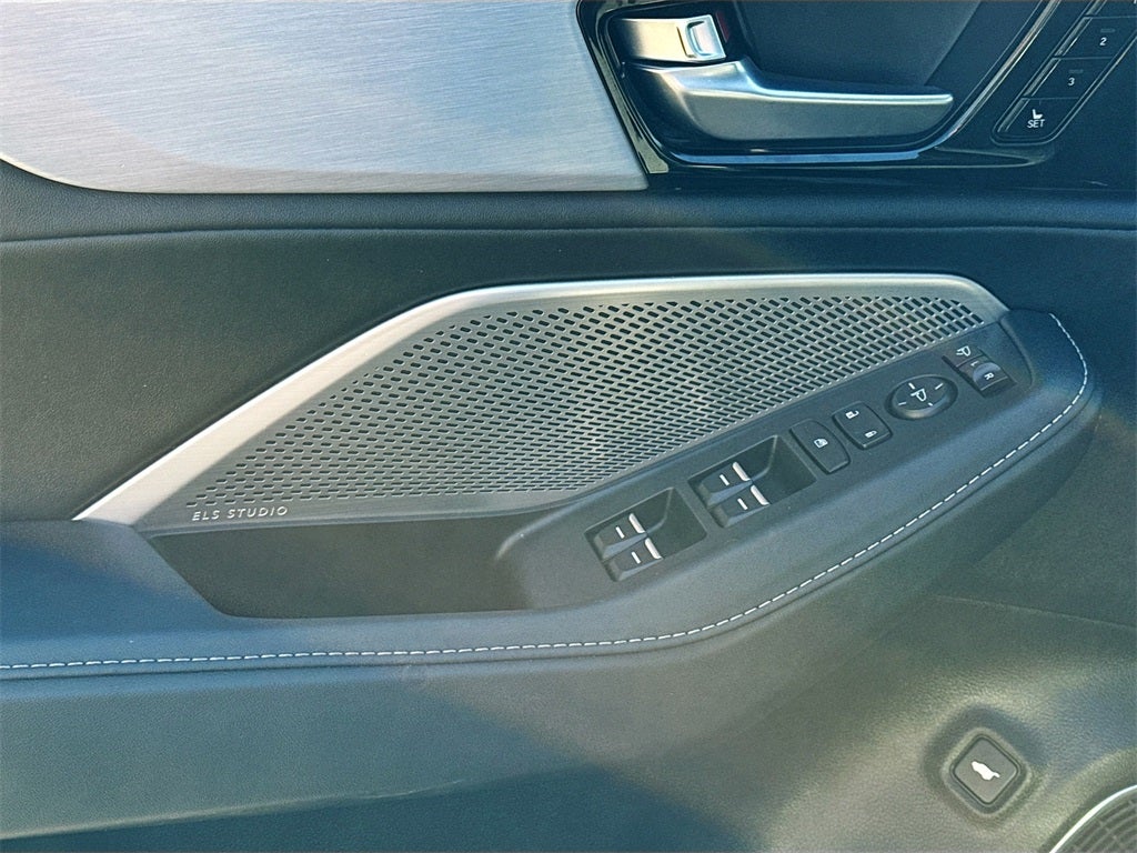 2023 Acura MDX Technology SH-AWD