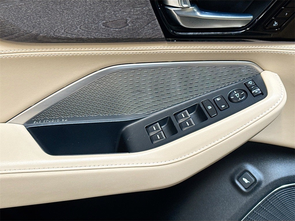 2023 Acura MDX Advance SH-AWD