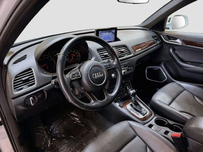 2016 Audi Q3 2.0T Prestige quattro