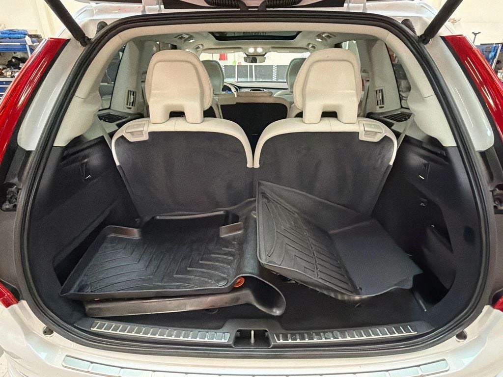 2023 Volvo XC90 B5 Core
