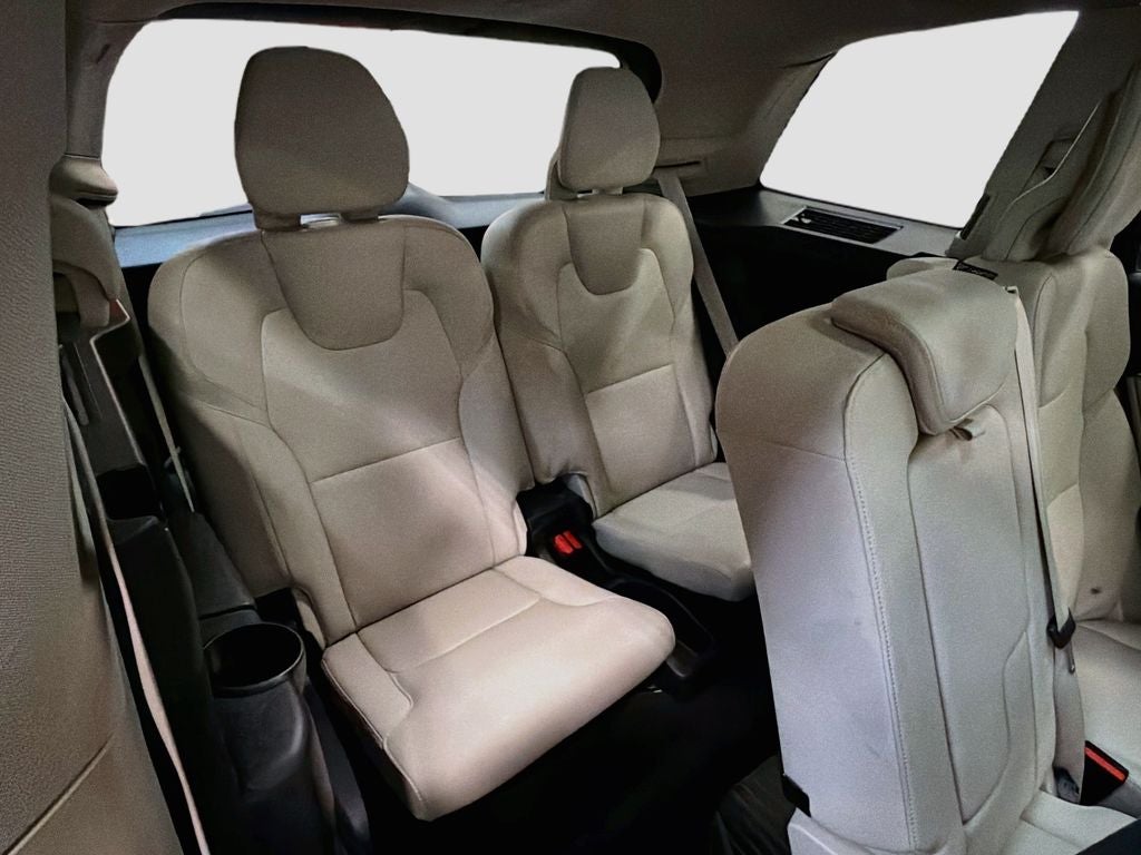 2023 Volvo XC90 B5 Core