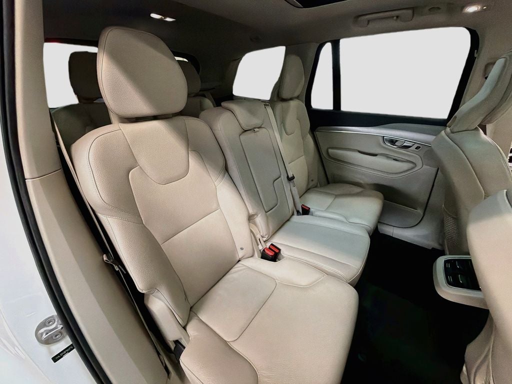 2023 Volvo XC90 B5 Core